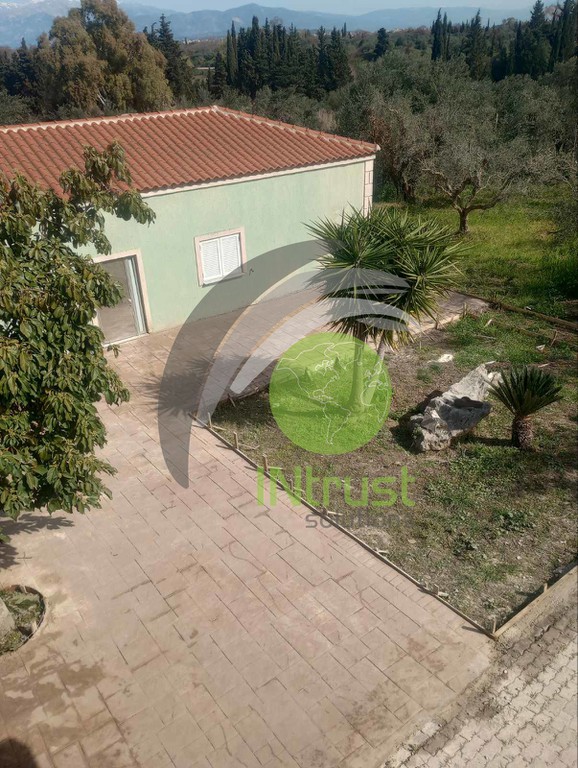 Μονοκατοικία 74 τ.μ. προς πώληση, Νιφοραίικα