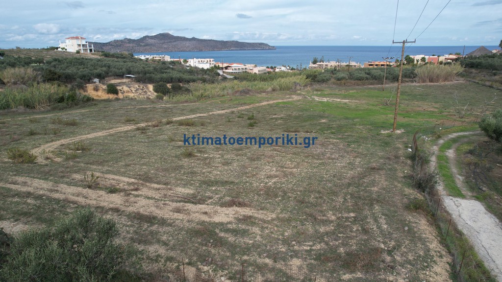 Οικόπεδο 9.437 τ.μ. προς πώληση, Αγία Μαρίνα Νέας Κυδωνίας