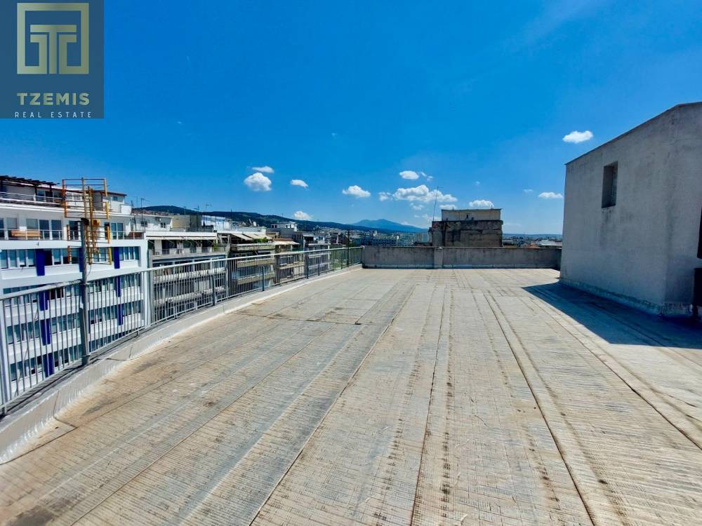Επιχειρηματικό κτίριο 3.200 τ.μ. προς πώληση, Κέντρο Θεσσαλονίκης