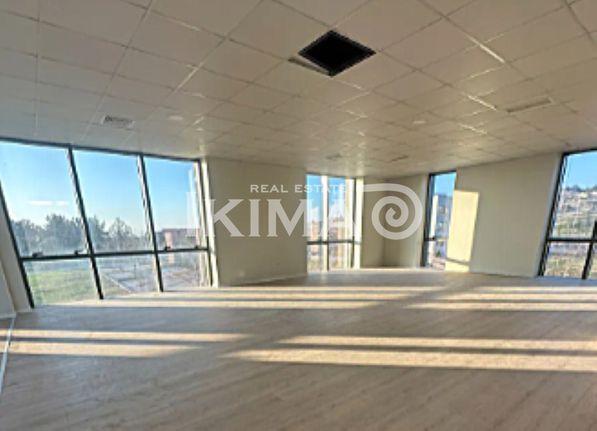 Office 200 sqm for rent, Thessaloniki - Suburbs, Pylea