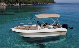 Karel 2025 Ithaca 550