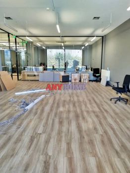 Business bulding 390sqm for rent-Menemeni » Center