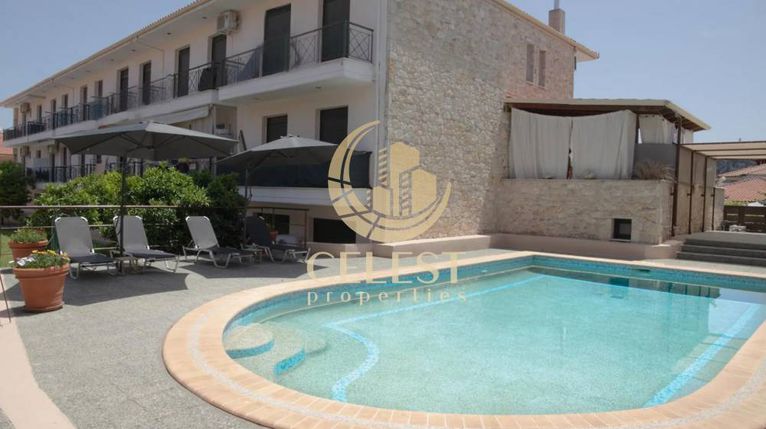 Apartment complex 1.050 sqm for sale, Chalkidiki, Kassandra