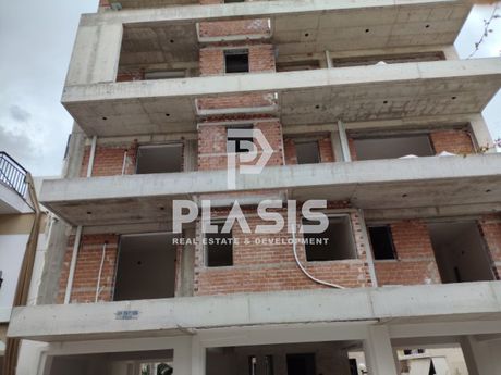 Διαμέρισμα 88τ.μ. για πώληση-Πετρούπολη