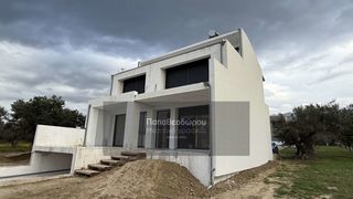Μονοκατοικία 251 τ.μ. για πώληση