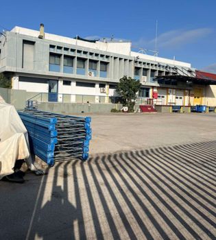 Business bulding 5.850sqm for sale-Magoula