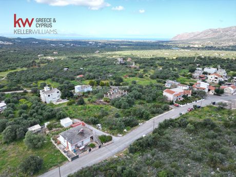 Land plot 1.686,67sqm for sale-Akrotiri