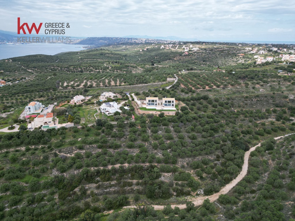 Οικόπεδο 3.393,18 τ.μ. προς πώληση, Στέρνες Ακρωτηρίου