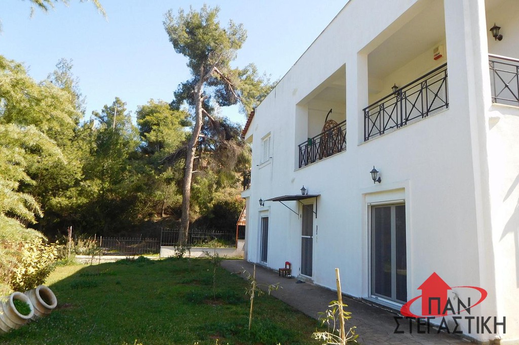 Detached home 244 sqm for sale, Evia, Avlida