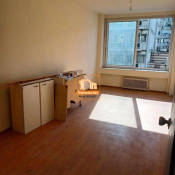 Office 25sqm for rent-Center
