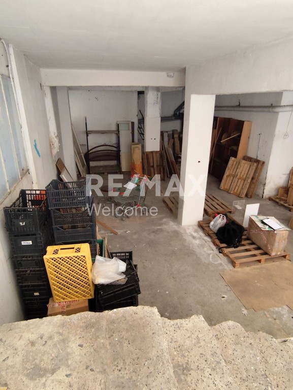 Αποθήκη 225 τ.μ. προς πώληση, Παπάφη