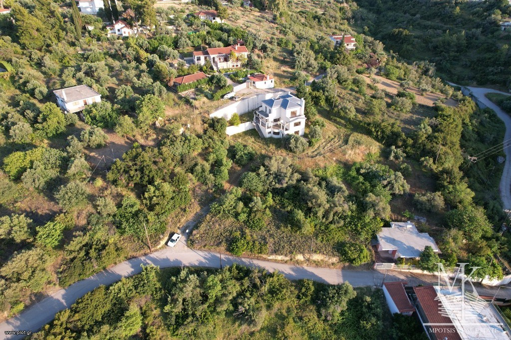 Μεζονέτα 318 τ.μ. πρός πώληση, Αττική - Υπόλοιπο, Μαρκόπουλο Ωρωπού