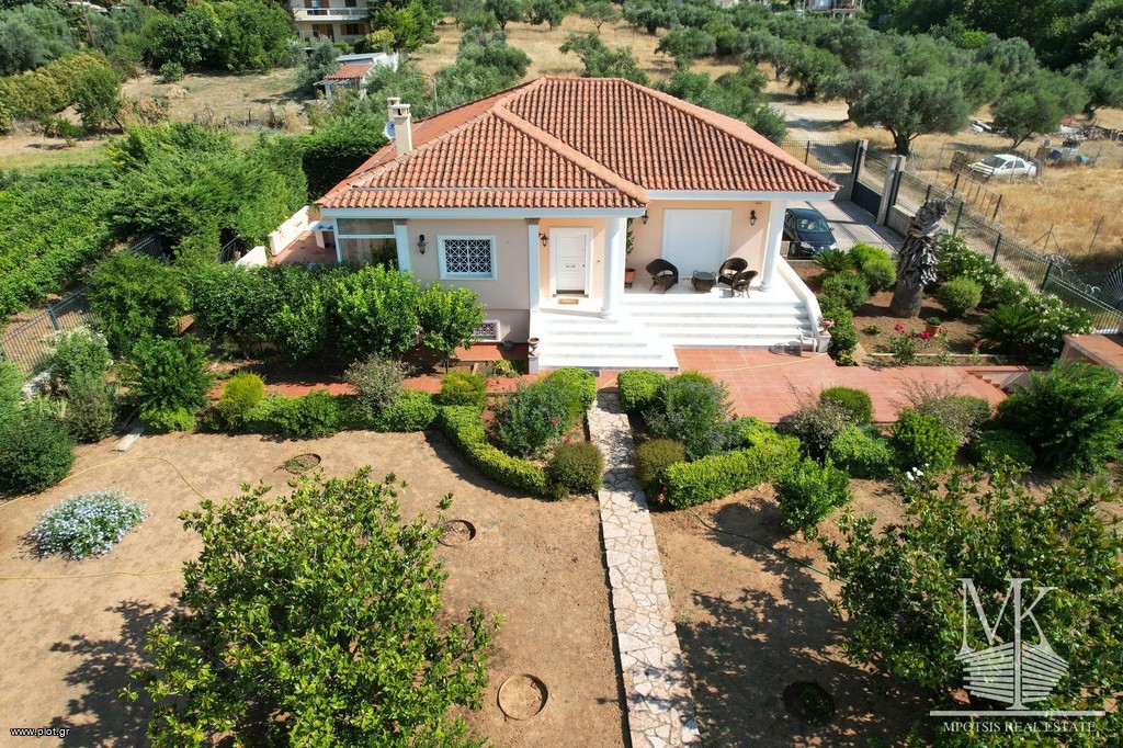 Μονοκατοικία 270 τ.μ. πρός πώληση, Αττική - Υπόλοιπο, Πολυδένδρι