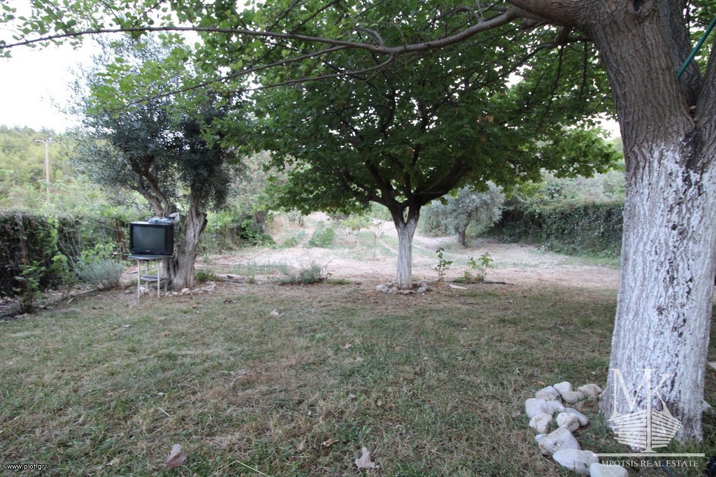 Μονοκατοικία 33 τ.μ. πρός πώληση, Αττική - Υπόλοιπο, Μαρκόπουλο Ωρωπού