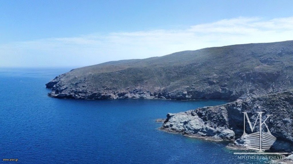 Αγροτεμάχια 32.800 τ.μ. πρός πώληση, Κυκλάδες, Άνδρος