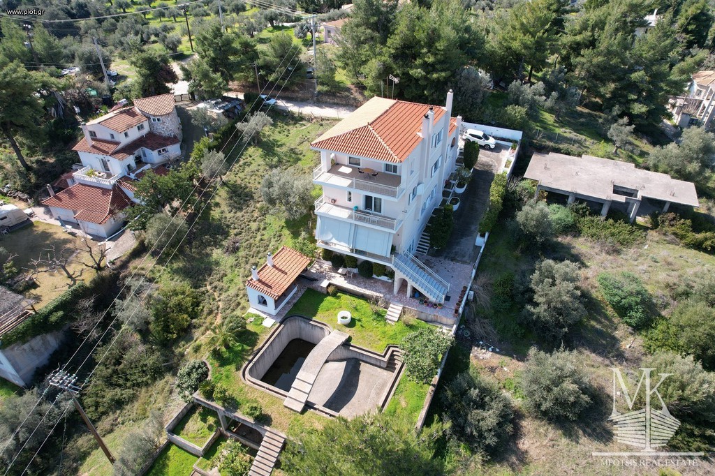 Μεζονέτα 450 τ.μ. πρός πώληση, Αττική - Υπόλοιπο, Μαρκόπουλο Ωρωπού