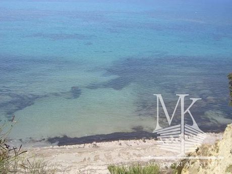 Νησί 324.000 τ.μ. για πώληση