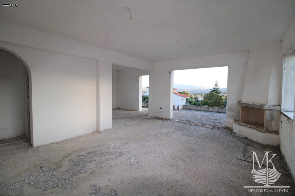 Μεζονέτα 356 τ.μ. πρός πώληση, Αττική - Υπόλοιπο, Πολυδένδρι