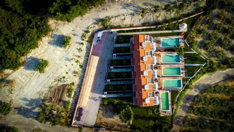 Συγκρότημα διαμερισμάτων 660 τ.μ. πρός πώληση, Χαλκιδική, Κασσάνδρα