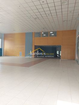 Επιχειρηματικό κτίριο 1.580τ.μ. για ενοικίαση-Ελευσίνα