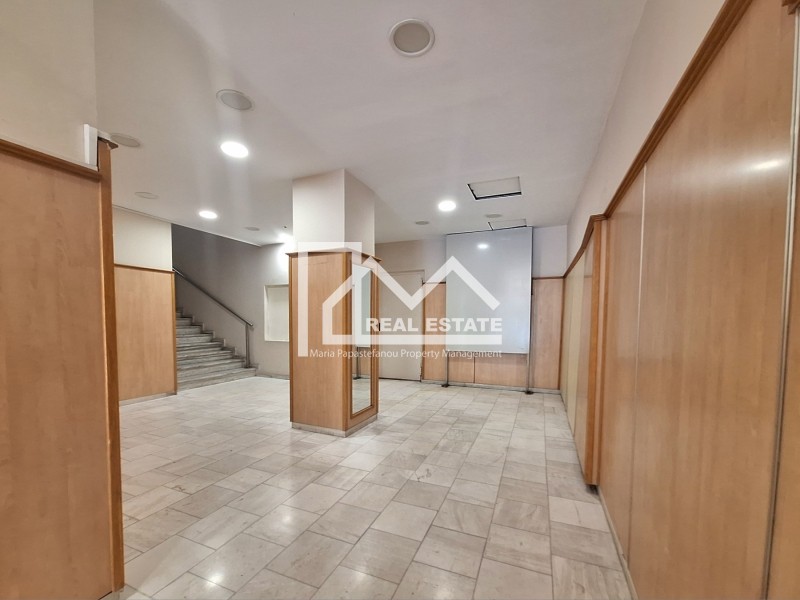 Επιχειρηματικό κτίριο 1.425 τ.μ. προς ενοικίαση, Κέντρο Θεσσαλονίκης