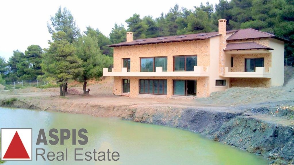 Μονοκατοικία 600 τ.μ. προς πώληση, Αγία Τριάδα Αφιδνών