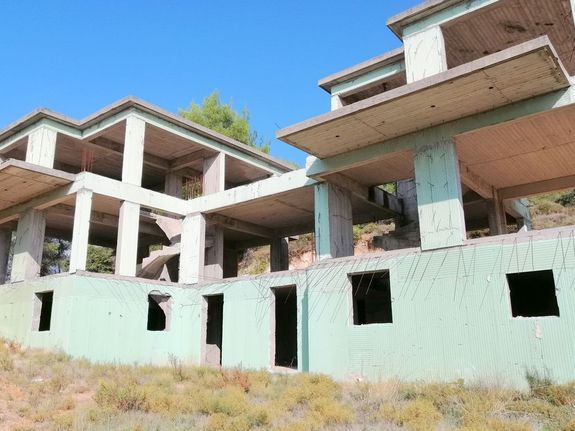 Συγκρότημα διαμερισμάτων 375 τ.μ. για πώληση, Αττική - Υπόλοιπο, Πολυδένδρι