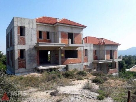 Detached home 690sqm for sale-Afidnes
