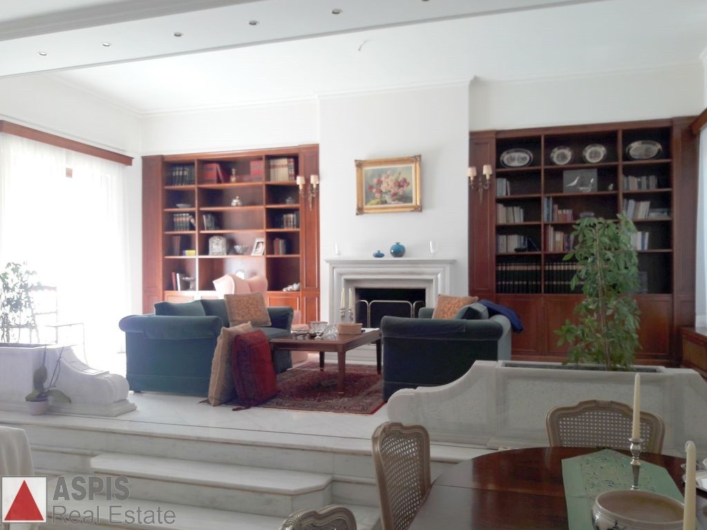 Μονοκατοικία 730 τ.μ. προς πώληση, Δροσιά
