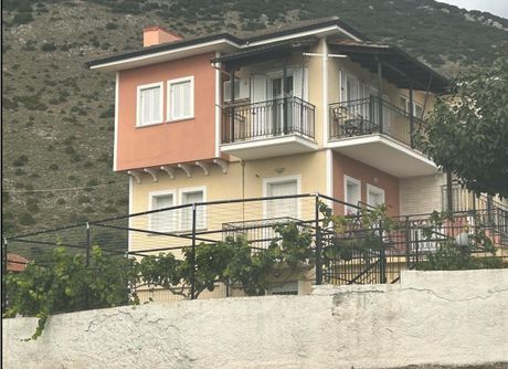Building 298sqm for sale-Perama