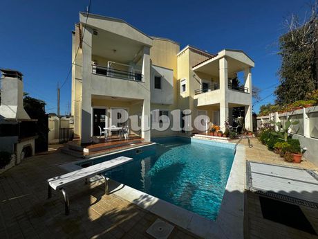Apartment complex 225 sqm for sale