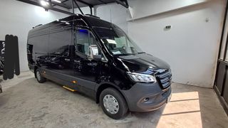 Mercedes-Benz 2025 Sprinter