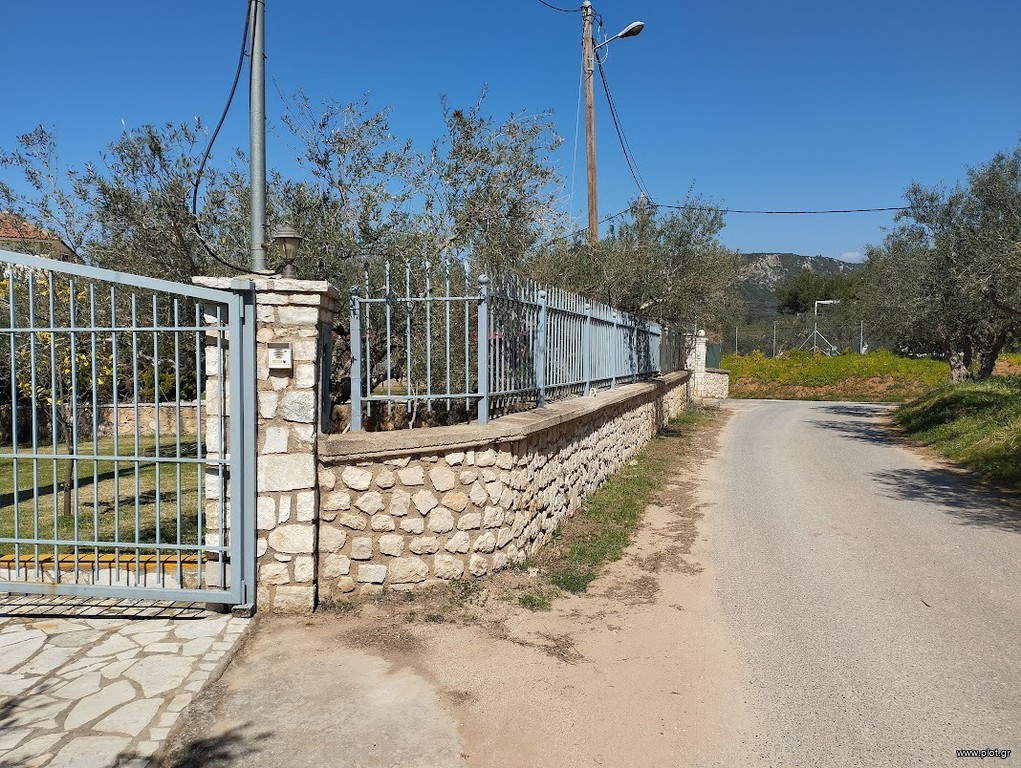 Μονοκατοικία 240 τ.μ. προς πώληση, Ρίκια
