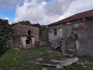 Μονοκατοικία 70 τ.μ. προς πώληση, Κυνηγός Πύλου-thumb-1