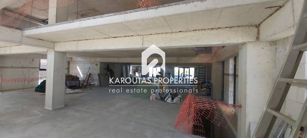 Κατάστημα 800 τ.μ. προς ενοικίαση, Κέντρο Θέρμης