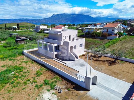 Μονοκατοικία 197τ.μ. για πώληση-Κόρινθος