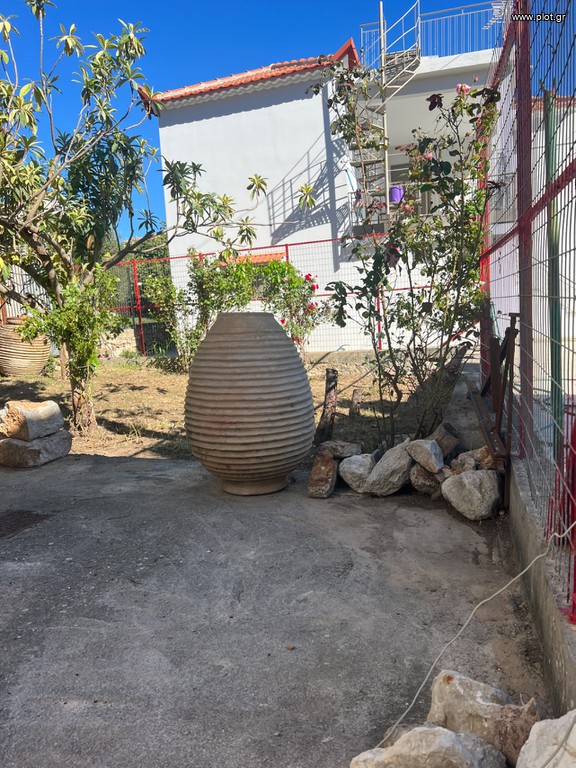 Μονοκατοικία 300 τ.μ. προς πώληση, Χαρακοπιό