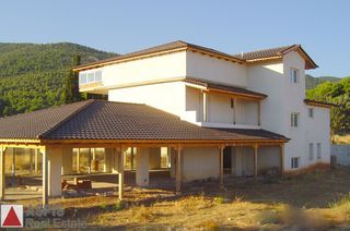 Detached home 800 sqm for sale