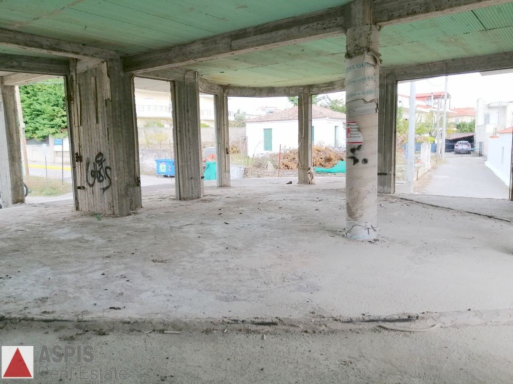 Κατάστημα 130 τ.μ. προς ενοικίαση, Καπανδρίτι Αττικής