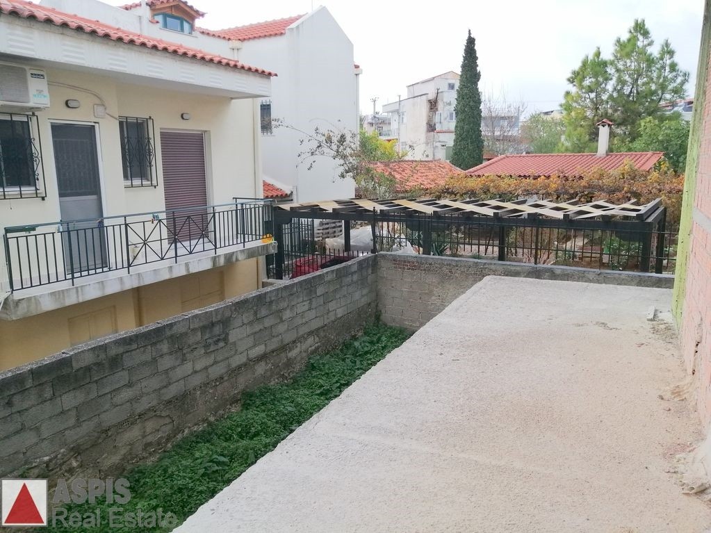 Κατάστημα 130 τ.μ. προς ενοικίαση, Καπανδρίτι Αττικής