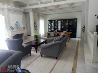 Μονοκατοικία 382 τ.μ. πρός πώληση