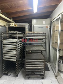 Store 180 sqm for sale