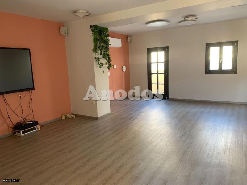 Επιχειρηματικό κτίριο 500 τ.μ. προς πώληση, Μεταξουργείο