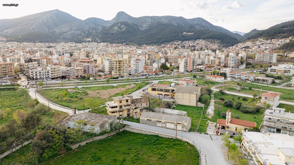 Επιχειρηματικό κτίριο 853 τ.μ. πρός πώληση, Ν. Ξάνθης, Ξάνθη