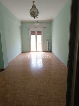 Διαμέρισμα 65τ.μ. για πώληση-Σεπόλια - σκουζέ