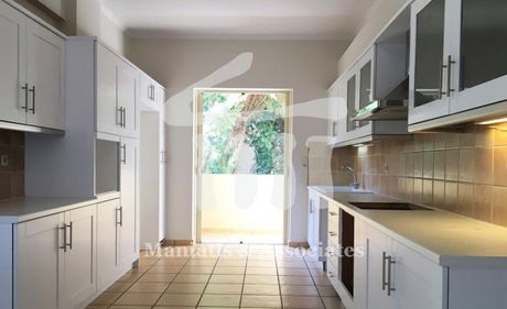 Maisonette 200 sqm for rent
