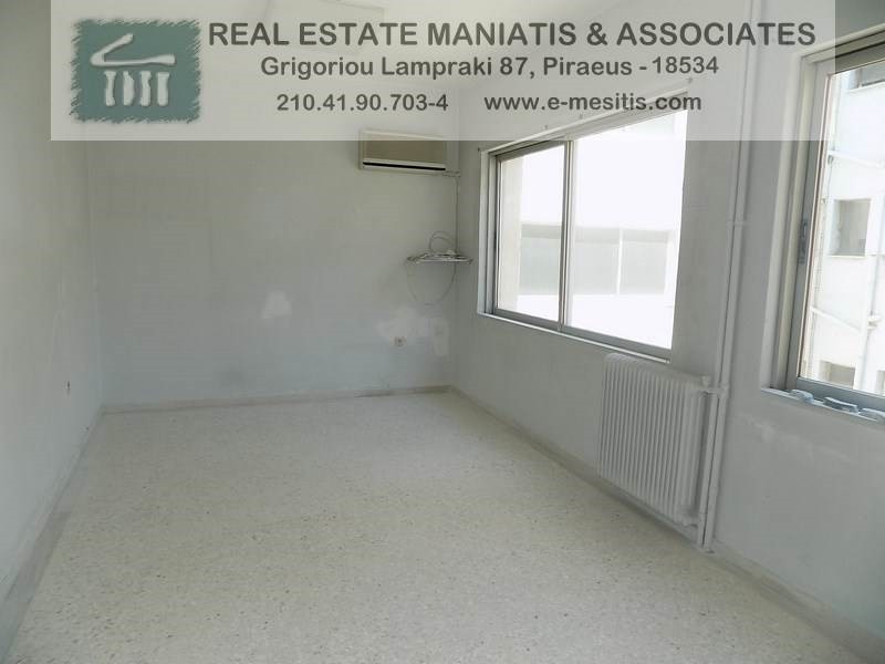 Office 112,50 sqm for rent, Piraeus, Port