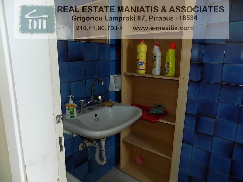 Office 112,50 sqm for rent, Piraeus, Port