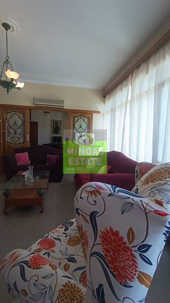 Apartment 240 sqm for rent, Chania Prefecture, Chania