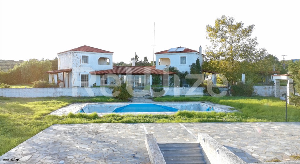Μονοκατοικία 528 τ.μ. προς πώληση, Βαθύ Αυλίδας